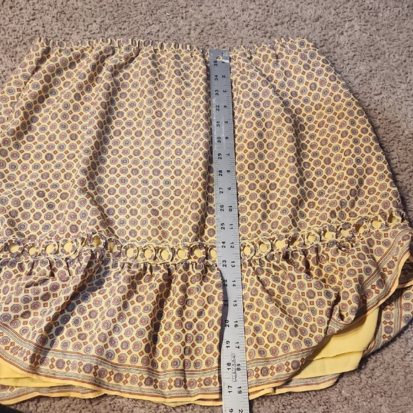Yellow Patterned Women's Skirt - Picture 4 of 5